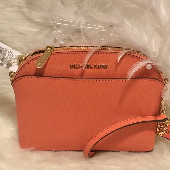 Michael Kors Handbags - 🧡NEW MICHAEL KORS 🧡 MK EMMY CROSSBODY DOME